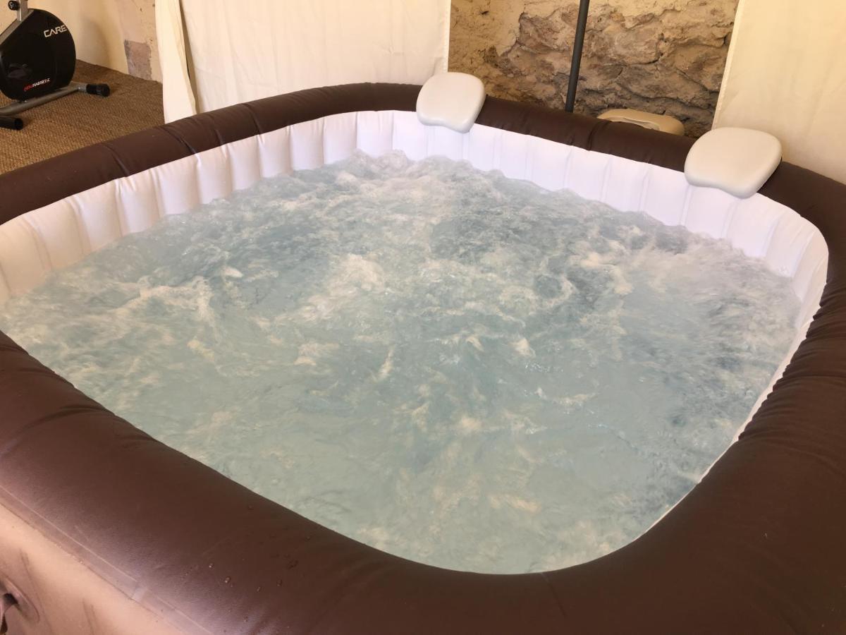 Tauxigny La Bauldiniere B&B 외부 사진